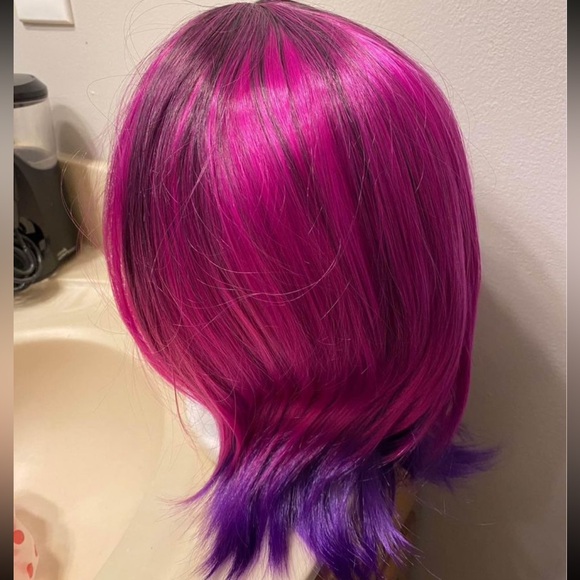 Glueless short bob wig with elastic belt. - Picture 1 of 3